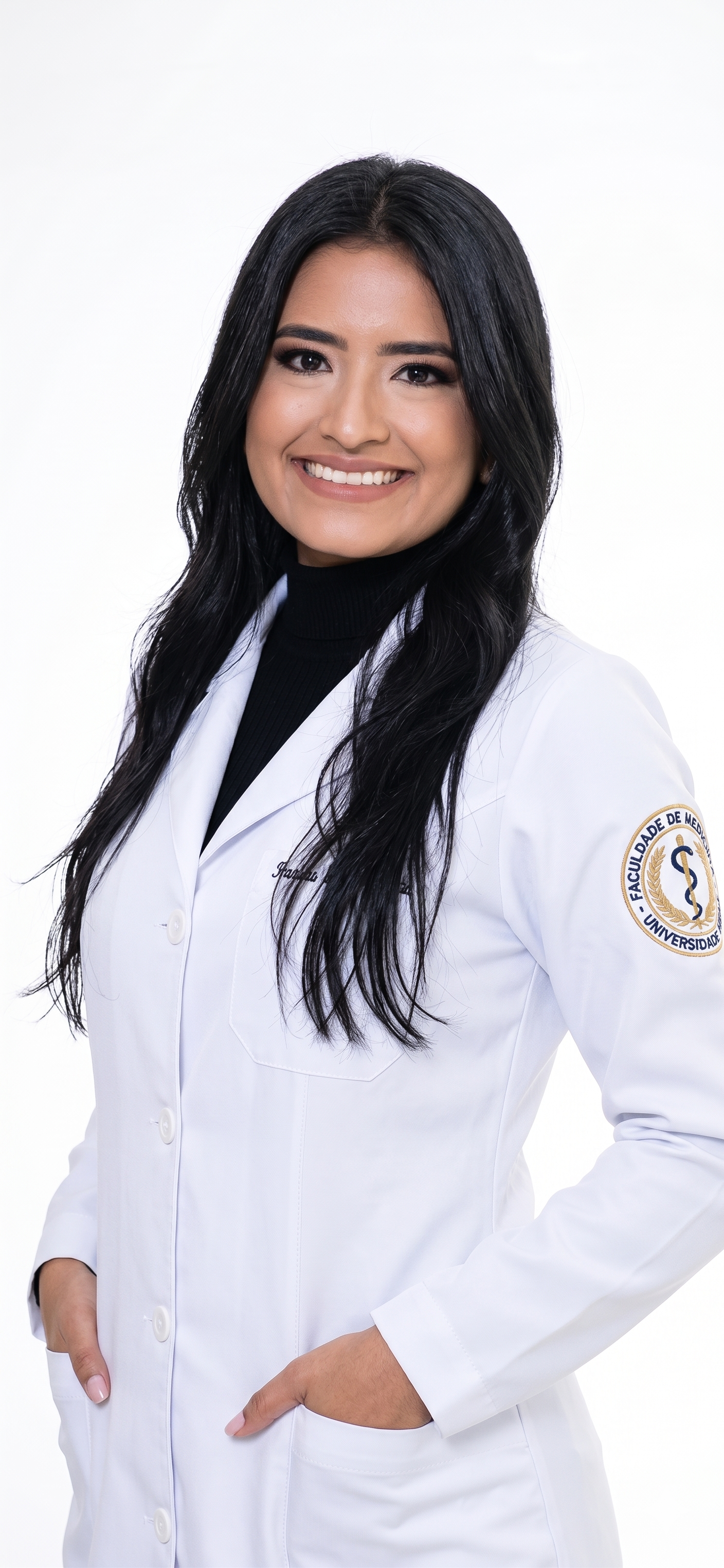 Retrato de Dra. Isabelle Suemi Tuyama Mitidiero